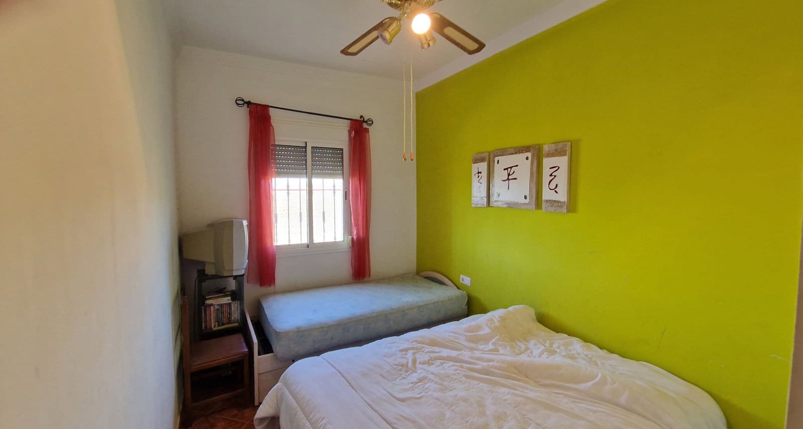 4 bedroom Finca/Country House for sale in Velez-Malaga with pool - € 310,000 (Ref: 9013188)