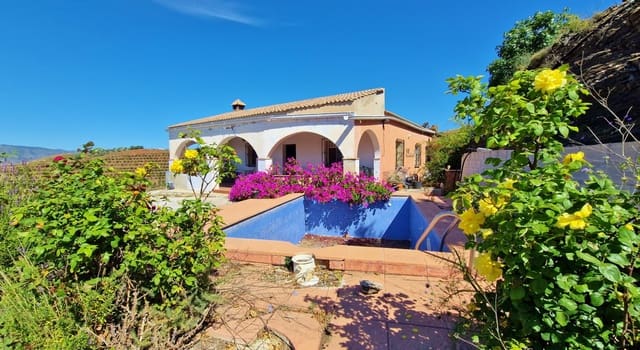 4 chambre Finca/Maison de Campagne à vendre à Vélez-Málaga avec piscine - 310 000 € (Ref: 9013188)