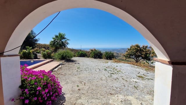 4 chambre Finca/Maison de Campagne à vendre à Vélez-Málaga avec piscine - 310 000 € (Ref: 9013188)