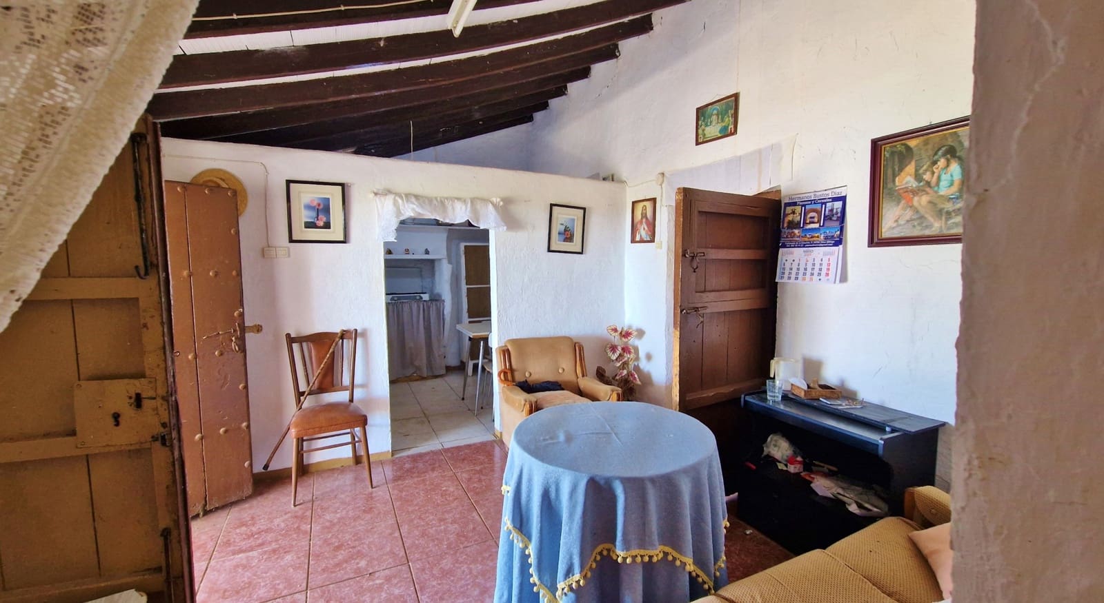 2 soveværelse Finca/Landehus til salg i Velez-Malaga med swimmingpool - € 149.000 (Ref: 9037886)