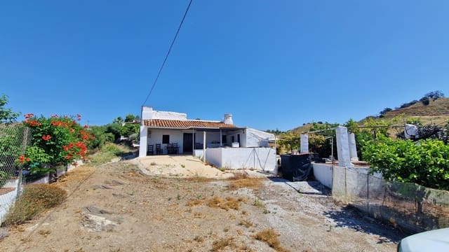 2 Zimmer Finca/Landgut zu verkaufen in Vélez-Málaga mit Pool - 149.000 € (Ref: 9037886)