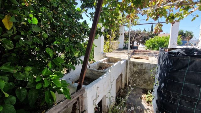 2 Zimmer Finca/Landgut zu verkaufen in Vélez-Málaga mit Pool - 149.000 € (Ref: 9037886)