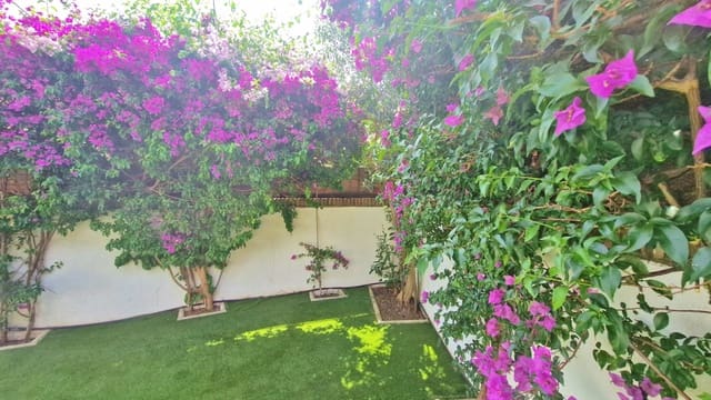 2 soveværelse Finca/Landehus til salg i Periana med swimmingpool - € 275.000 (Ref: 9075578)