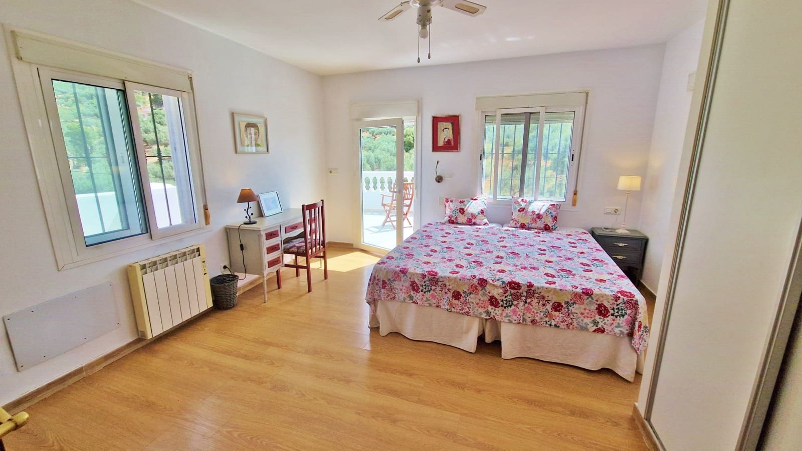 2 soveværelse Finca/Landehus til salg i Periana med swimmingpool - € 275.000 (Ref: 9075578)