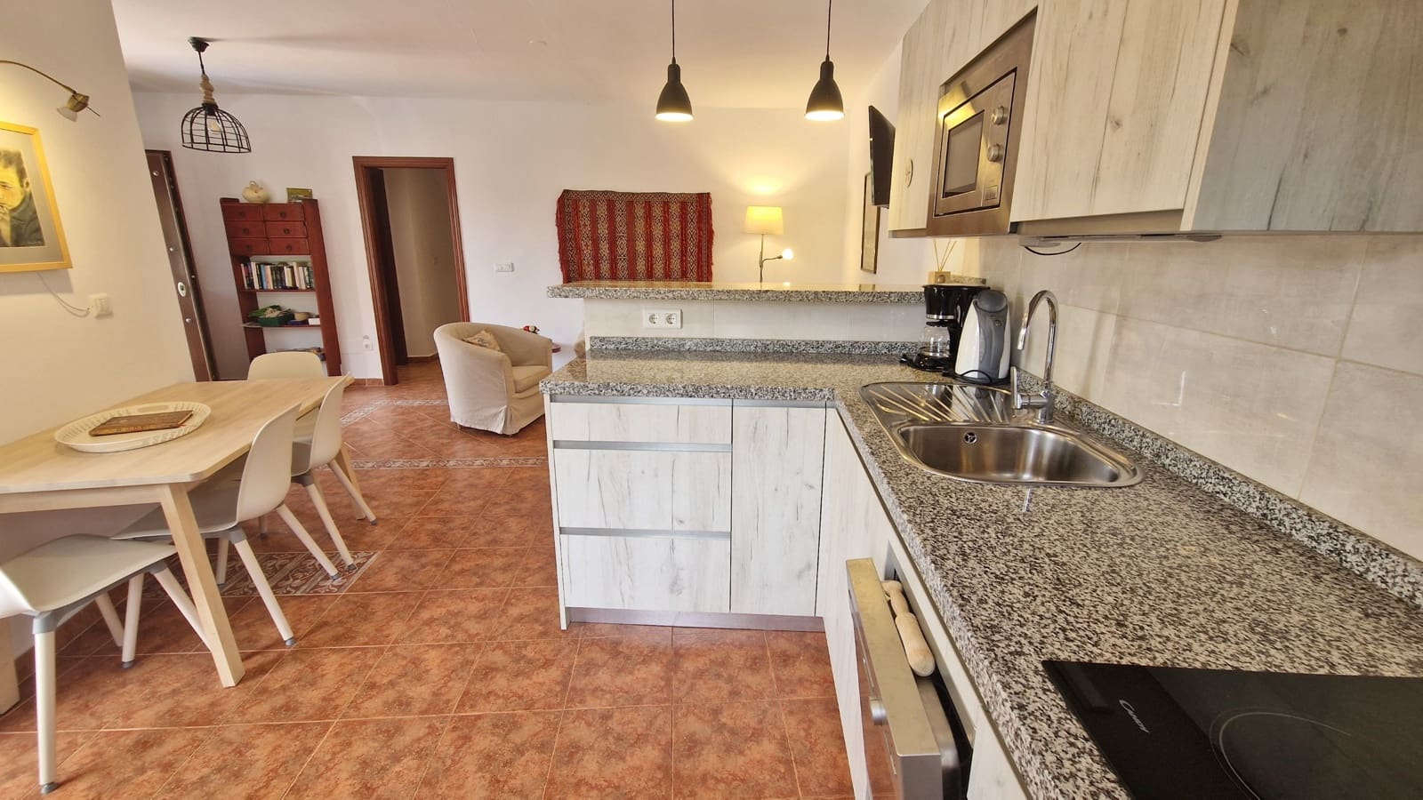 2 soveværelse Finca/Landehus til salg i Periana med swimmingpool - € 275.000 (Ref: 9075578)