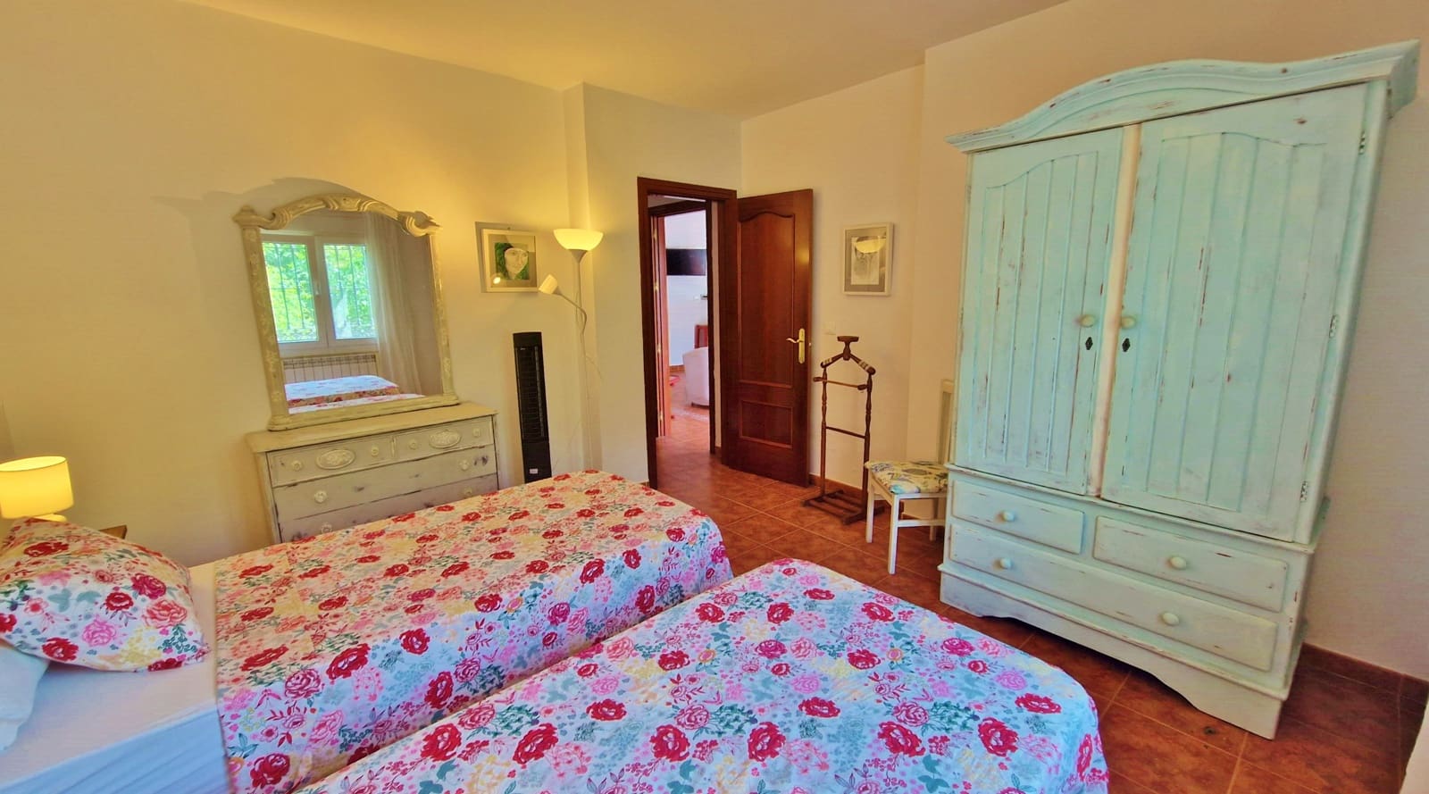 2 soveværelse Finca/Landehus til salg i Periana med swimmingpool - € 275.000 (Ref: 9075578)