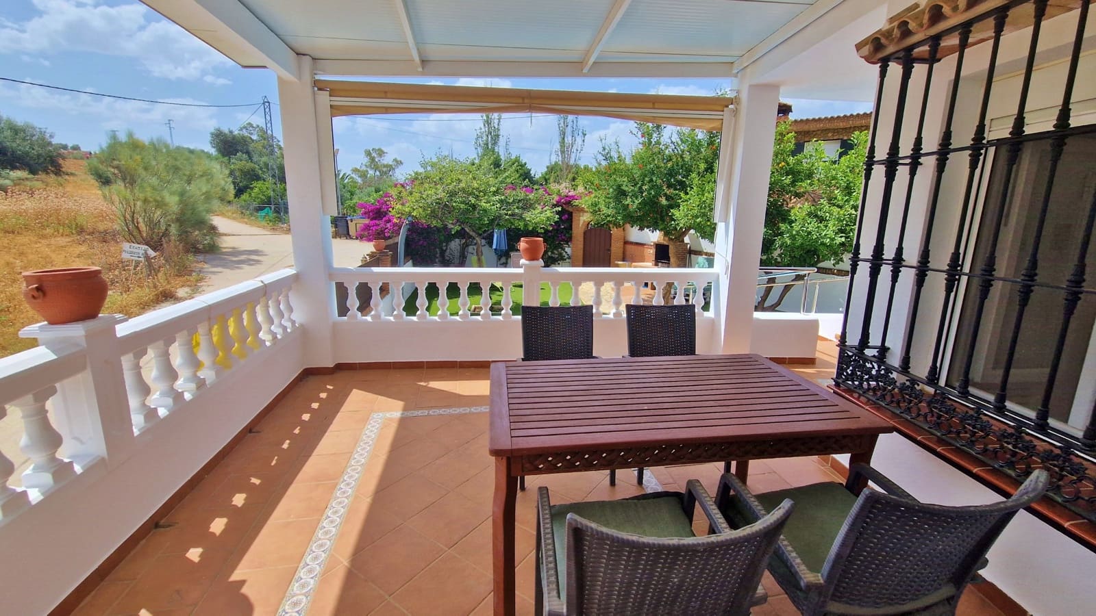 2 soveværelse Finca/Landehus til salg i Periana med swimmingpool - € 275.000 (Ref: 9075578)