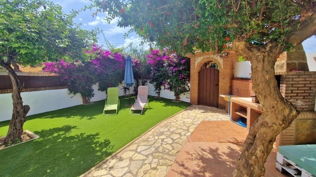 2 soveværelse Finca/Landehus til salg i Periana med swimmingpool - € 275.000 (Ref: 9075578)