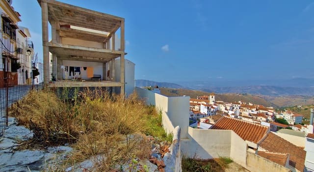 Mark till salu i Canillas de Aceituno - 99 000 € (Ref: 9075579)