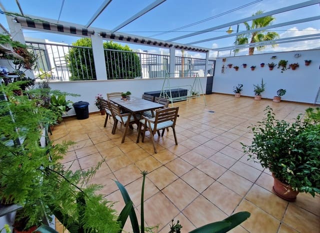 3 soverom Leilighet til leie i Caleta de Vélez, Vélez-Málaga med svømmebasseng garasje - € 2 500 (Ref: 9107983)