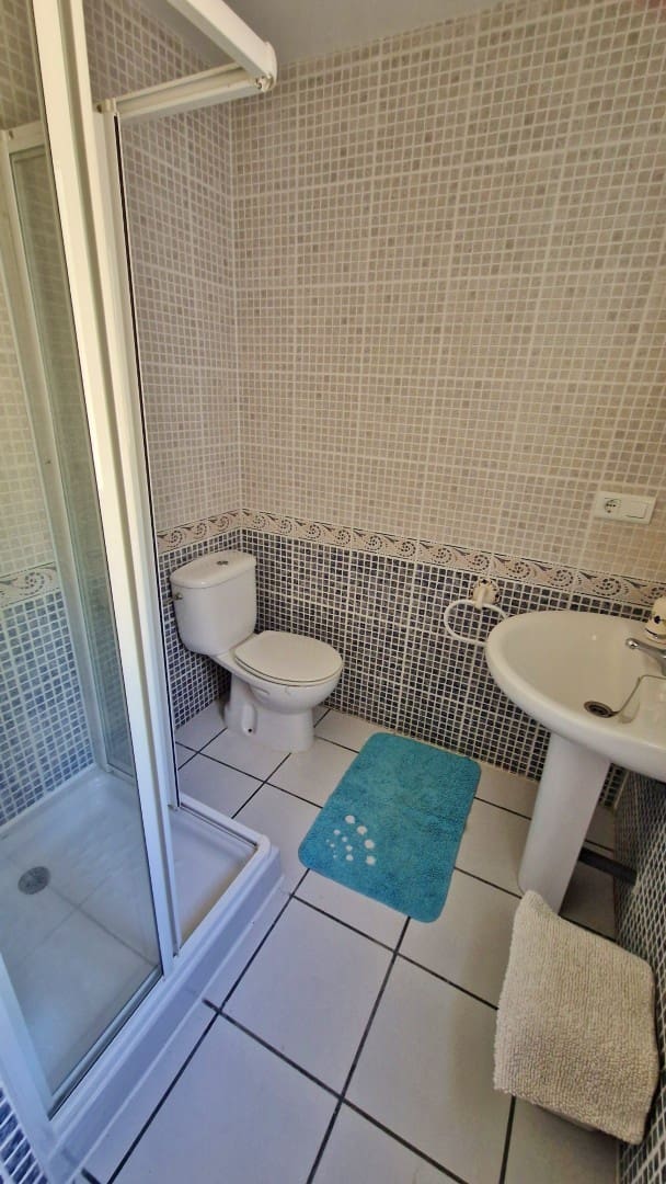 3 soveværelse Finca/Landehus til salg i Vinuela med swimmingpool - € 279.000 (Ref: 9229060)