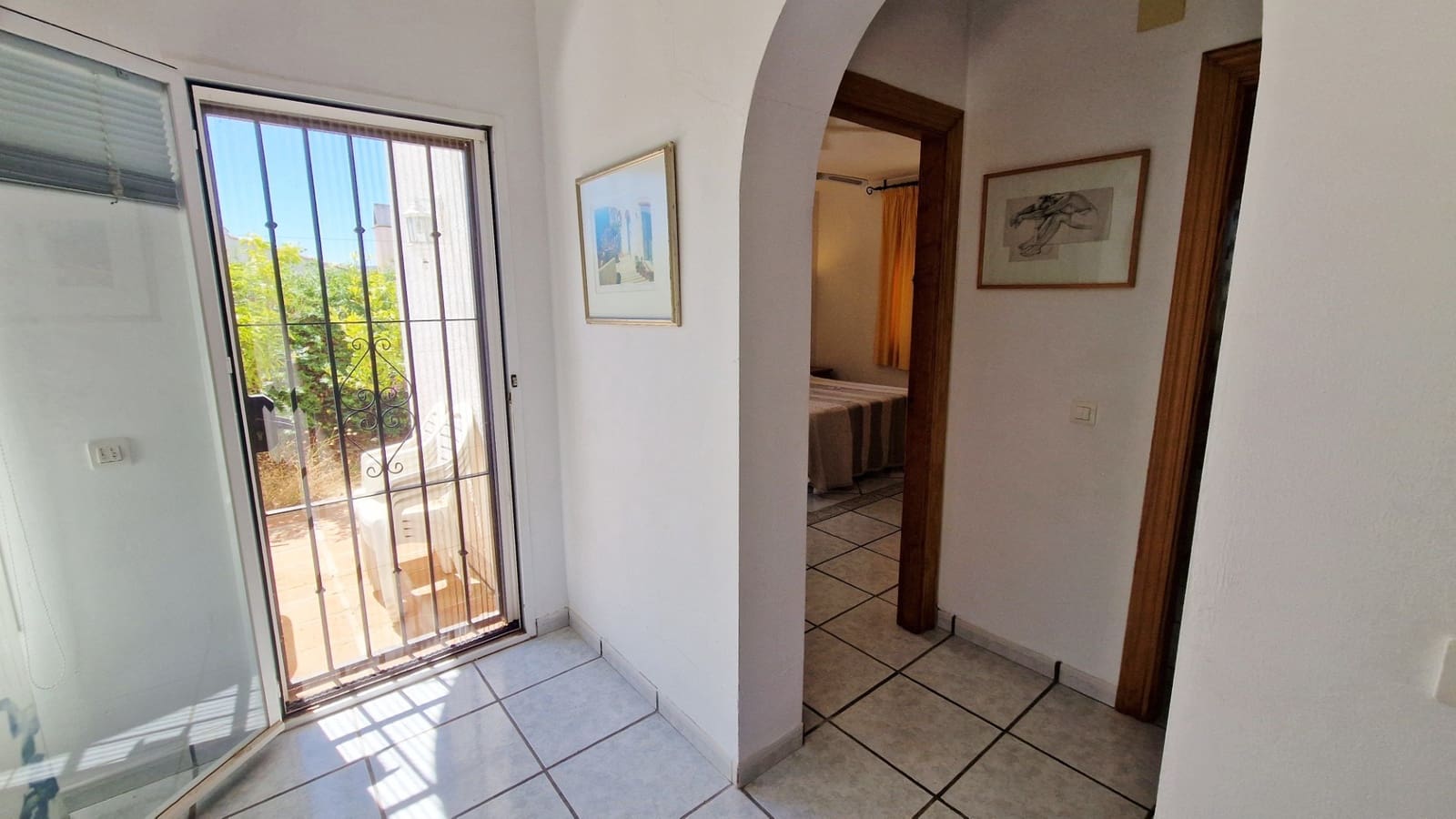 3 soveværelse Finca/Landehus til salg i Vinuela med swimmingpool - € 279.000 (Ref: 9229060)