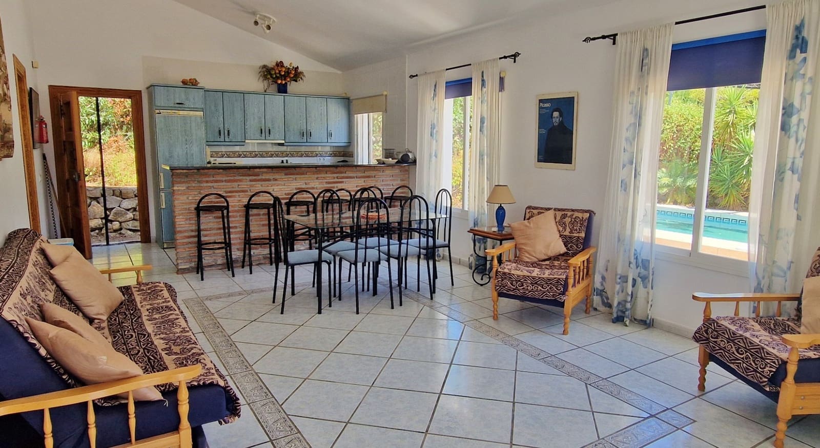 3 soveværelse Finca/Landehus til salg i Vinuela med swimmingpool - € 279.000 (Ref: 9229060)