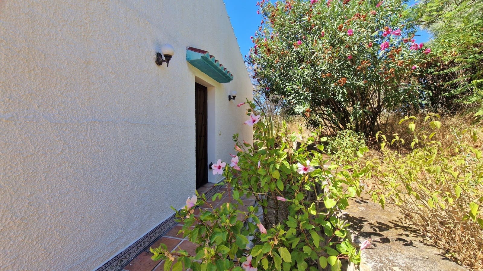 3 soveværelse Finca/Landehus til salg i Vinuela med swimmingpool - € 279.000 (Ref: 9229060)