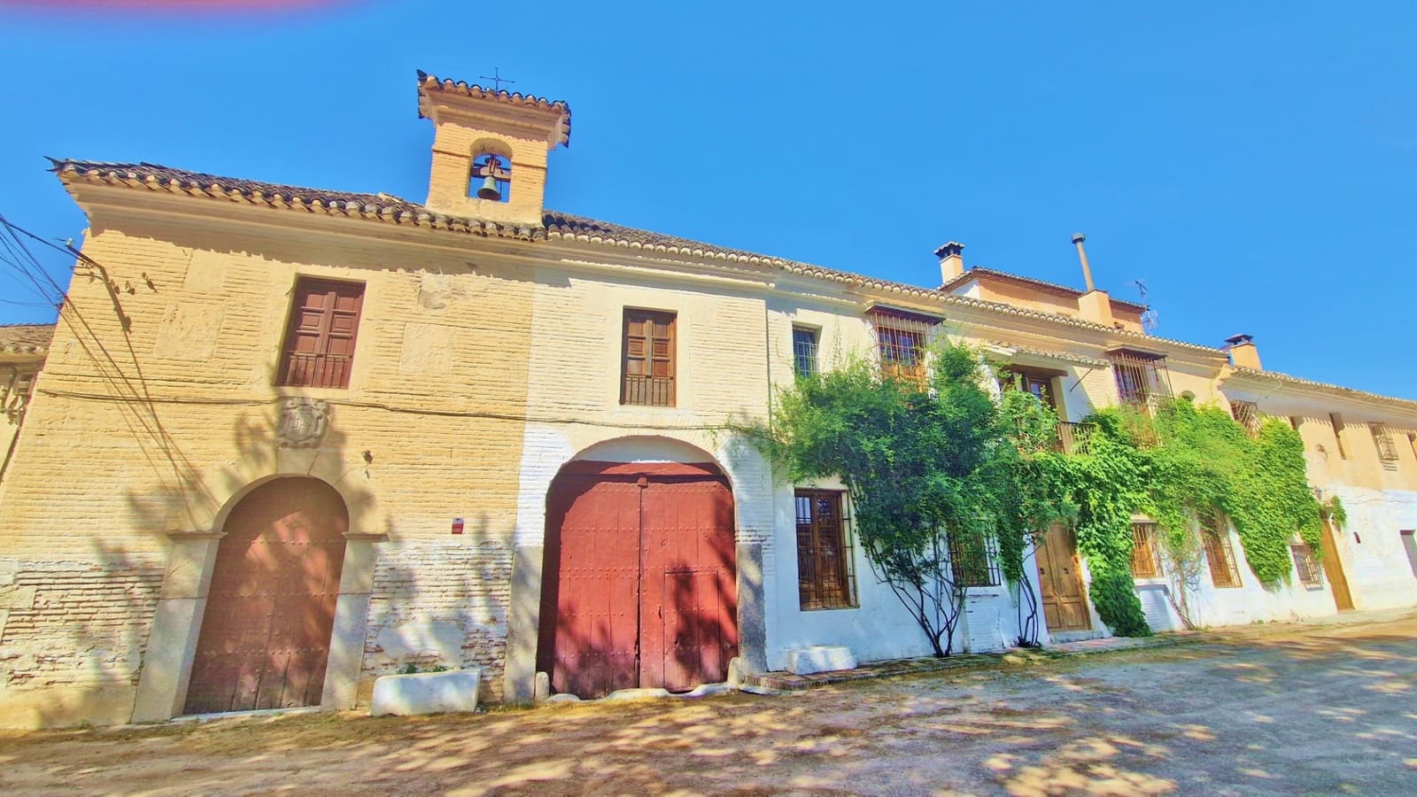 8 quarto Quinta/Casa Rural para venda em Pinos Puente - 210 000 € (Ref: 9264976)