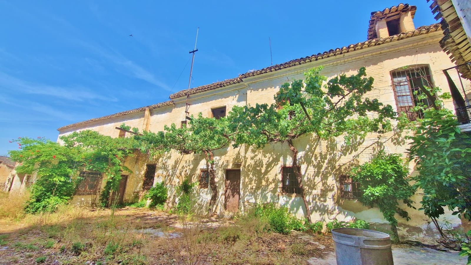 8 quarto Quinta/Casa Rural para venda em Pinos Puente - 210 000 € (Ref: 9264976)