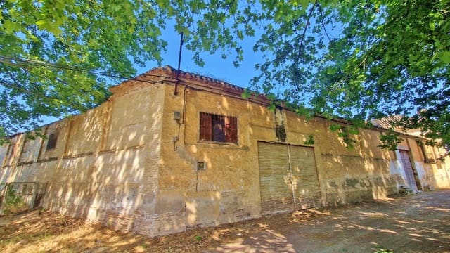 8 soveværelse Finca/Landehus til salg i Pinos Puente - € 210.000 (Ref: 9264976)