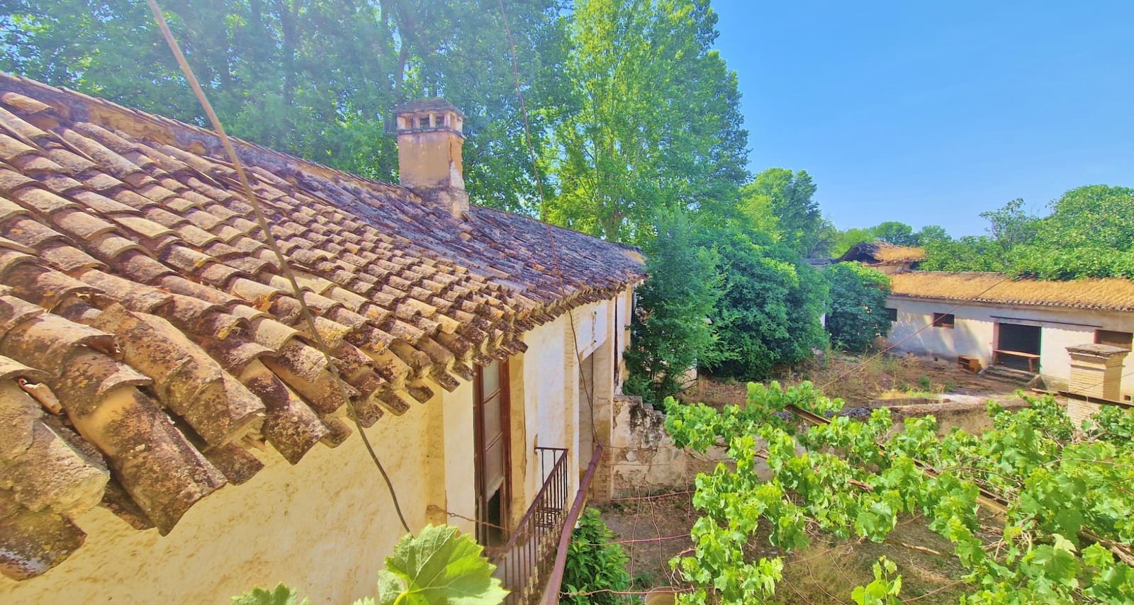 8 quarto Quinta/Casa Rural para venda em Pinos Puente - 210 000 € (Ref: 9264976)