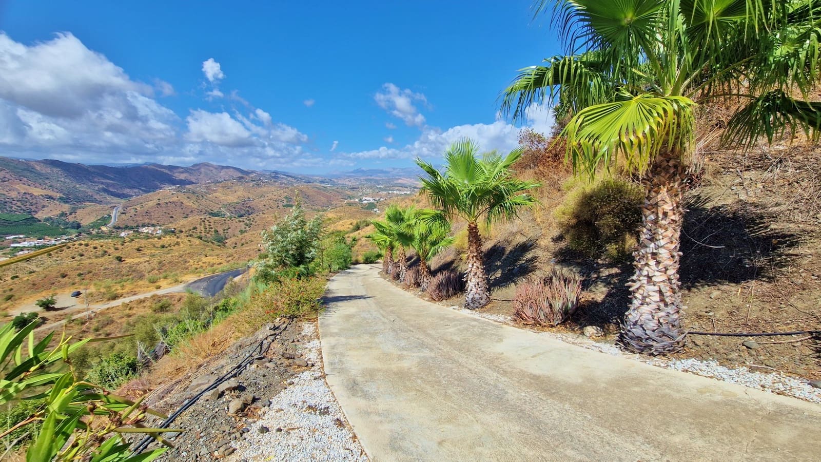 4 sovrum Finca/Hus på landet till salu i Canillas de Aceituno med pool garage - 345 000 € (Ref: 9265125)