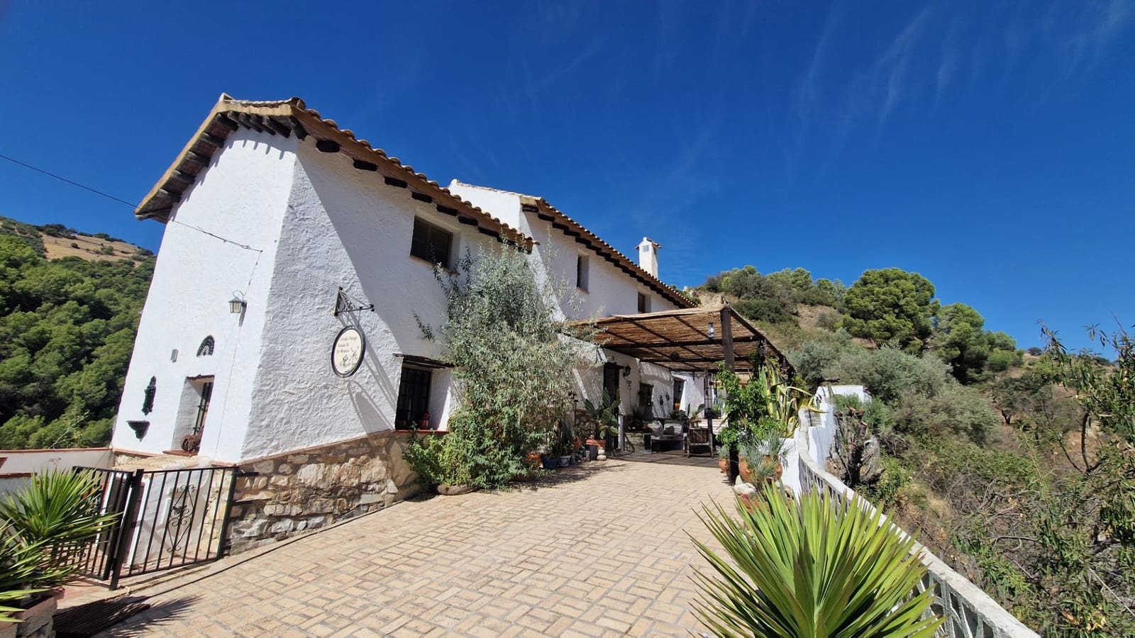 3 soverom Finca/Herregård til salgs i Montefrio med garasje - € 220 000 (Ref: 9296287)