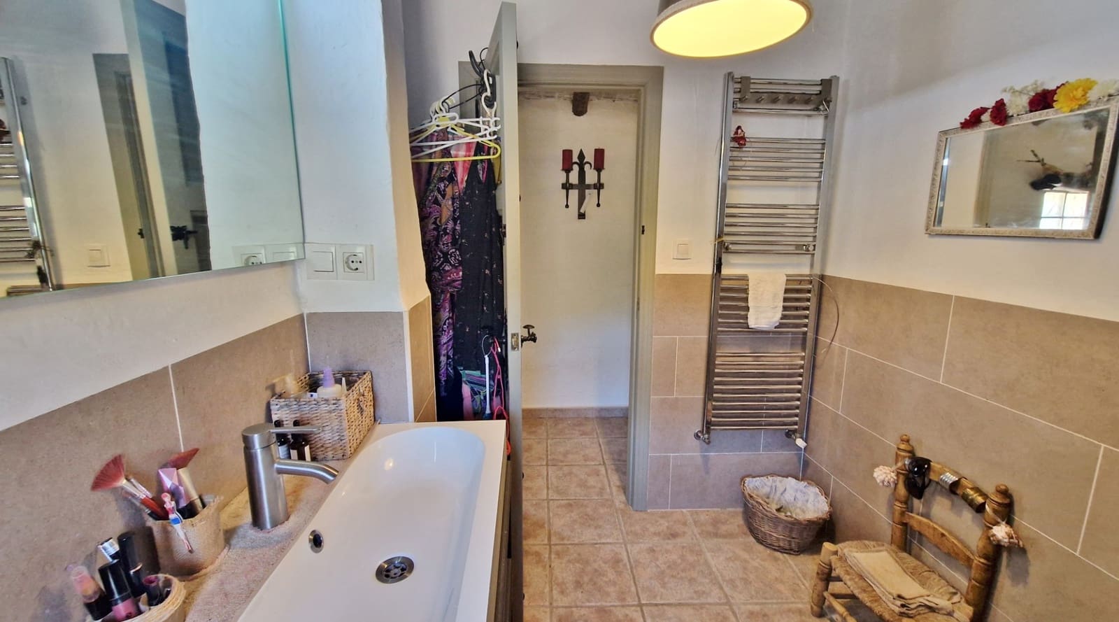 3 soverom Finca/Herregård til salgs i Montefrio med garasje - € 220 000 (Ref: 9296287)