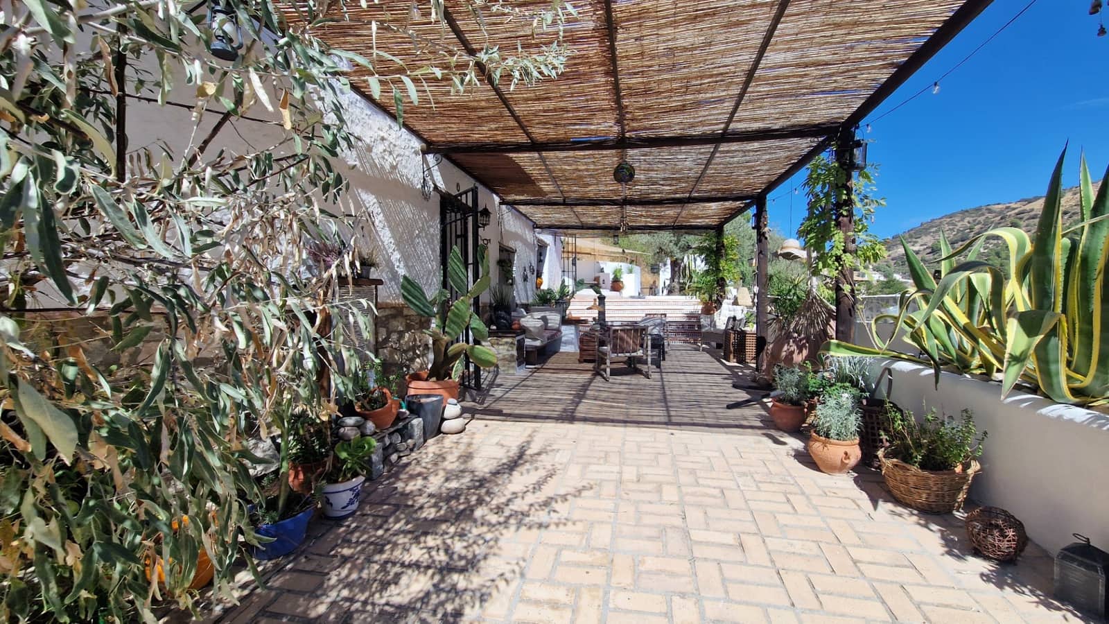 3 soverom Finca/Herregård til salgs i Montefrio med garasje - € 220 000 (Ref: 9296287)