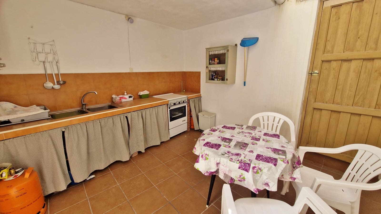 3 soverom Hus til salgs i Fornes - € 45 000 (Ref: 9302828)