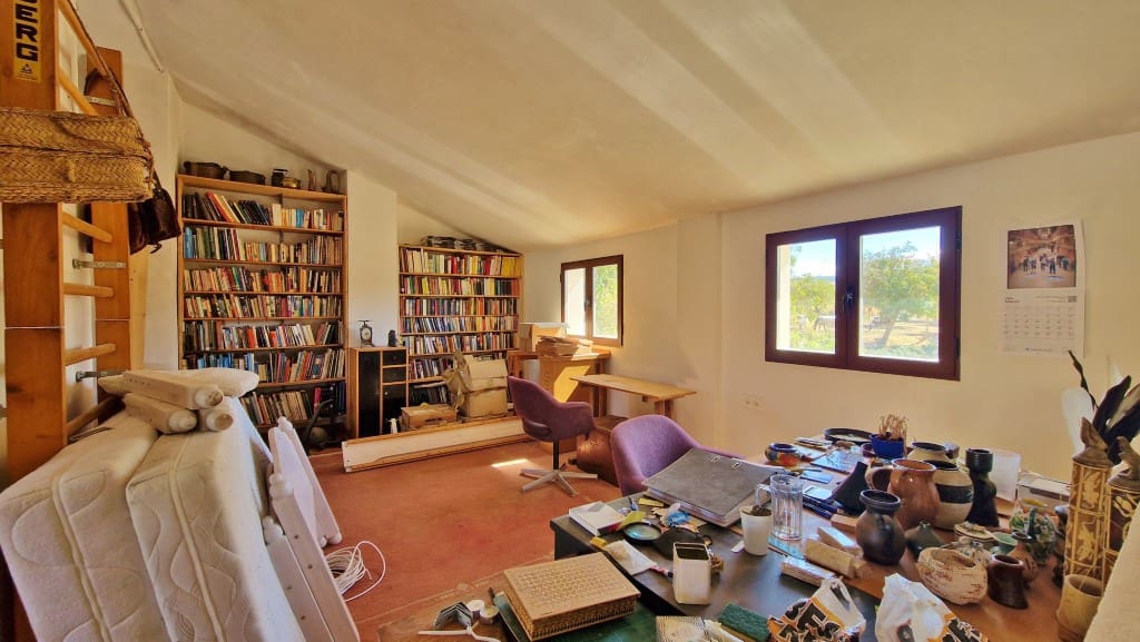 2 slaapkamer Finca/Landhuis te koop in Fornes - € 99.000 (Ref: 9302829)