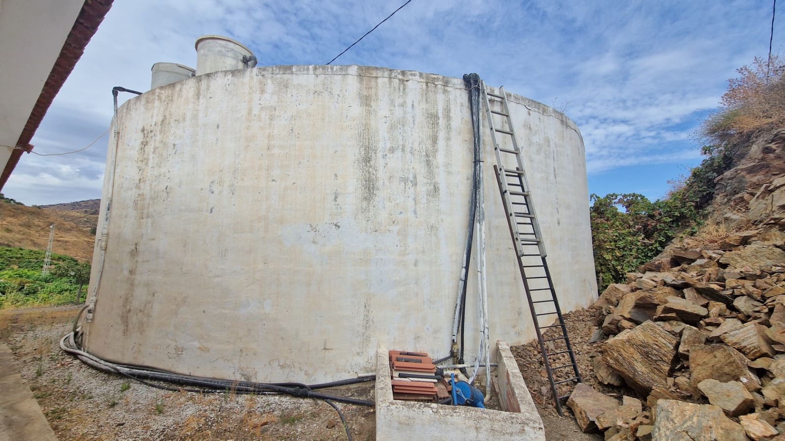 3 soverom Finca/Herregård til salgs i Trapiche med svømmebasseng garasje - € 590 000 (Ref: 9349824)