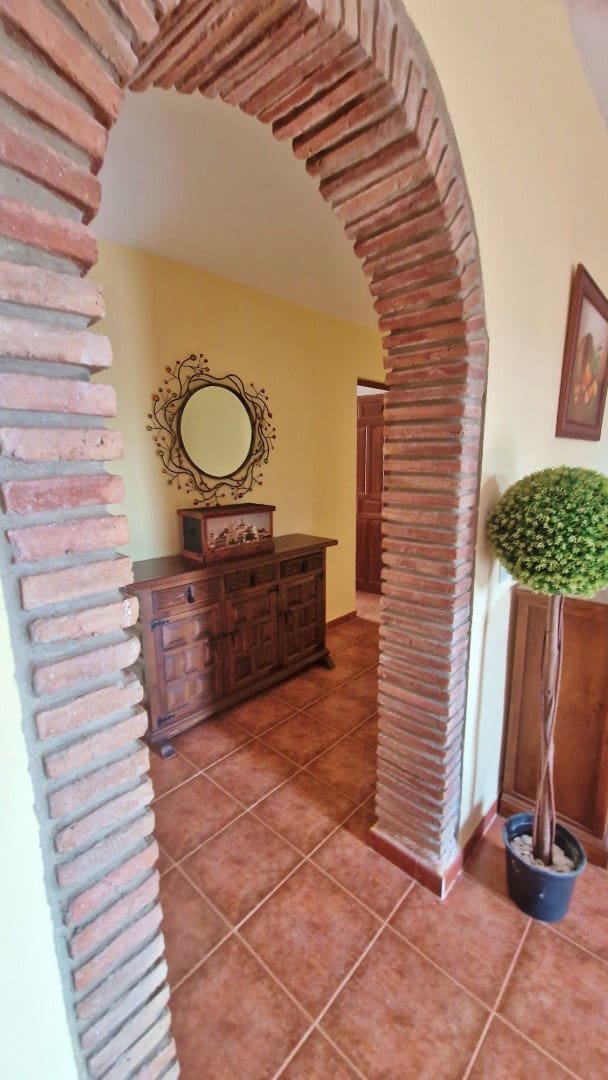 3 bedroom Finca/Country House for sale in Trapiche with pool garage - € 590,000 (Ref: 9349824)
