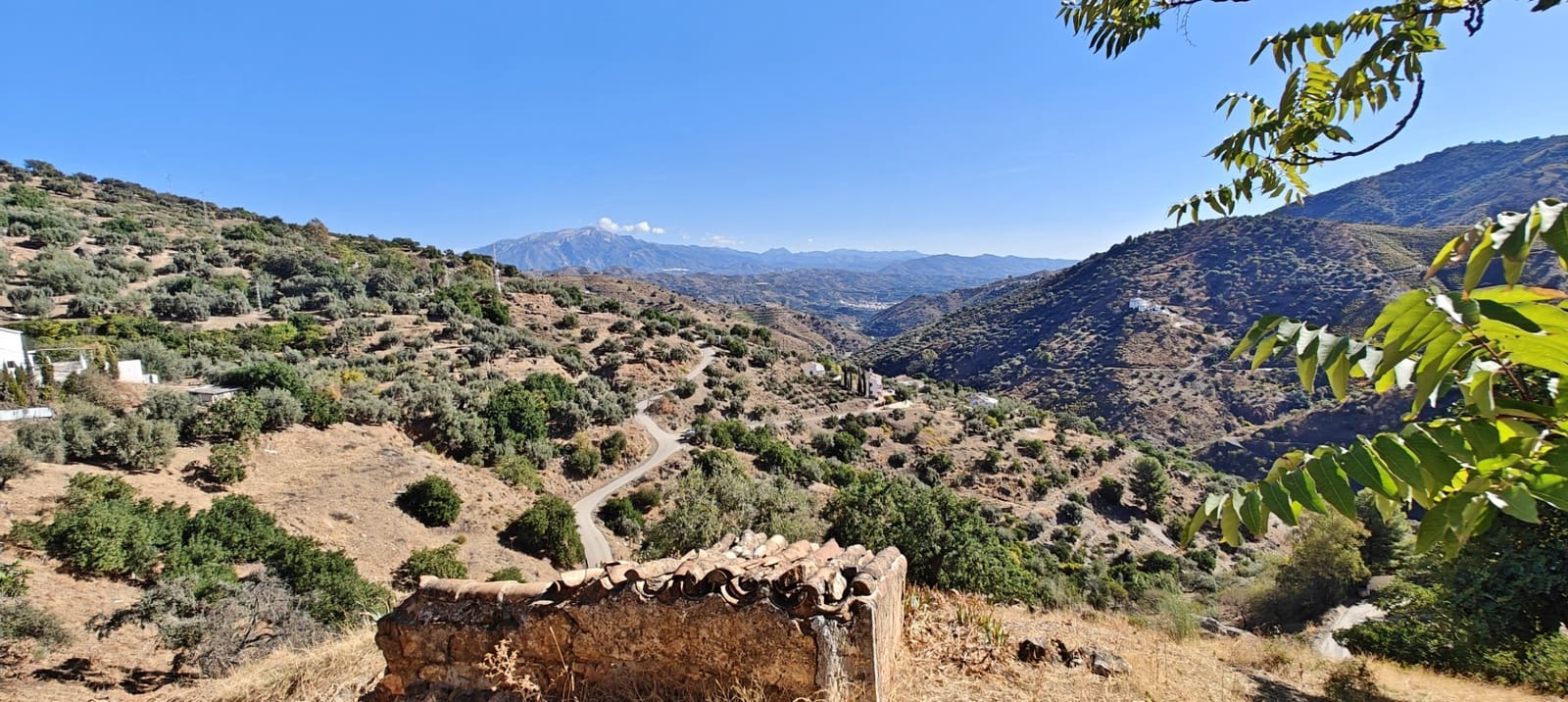 Finca/Landehus til salg i Comares - € 25.000 (Ref: 9386650)