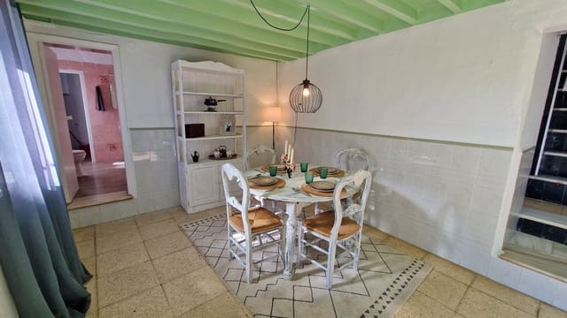 6 soverom Finca/Herregård til salgs i Comares med garasje - € 295 000 (Ref: 9410011)