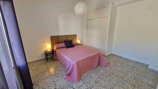 6 soverom Finca/Herregård til salgs i Comares med garasje - € 295 000 (Ref: 9410011)