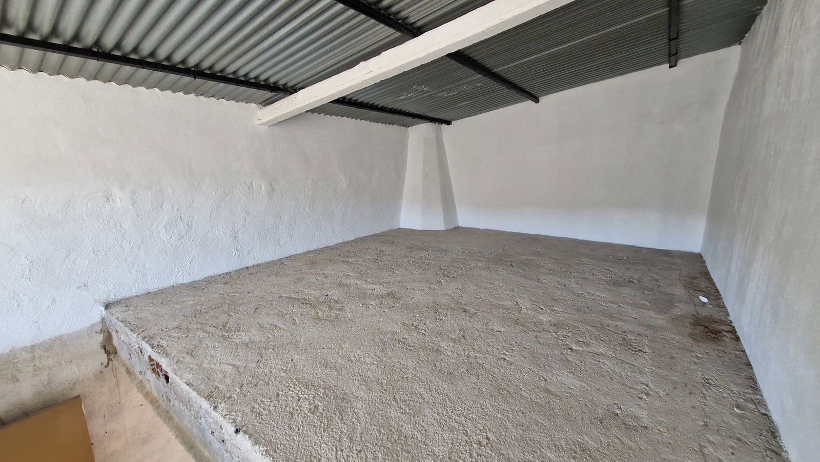 6 soveværelse Finca/Landehus til salg i Comares med swimmingpool garage - € 295.000 (Ref: 9410011)