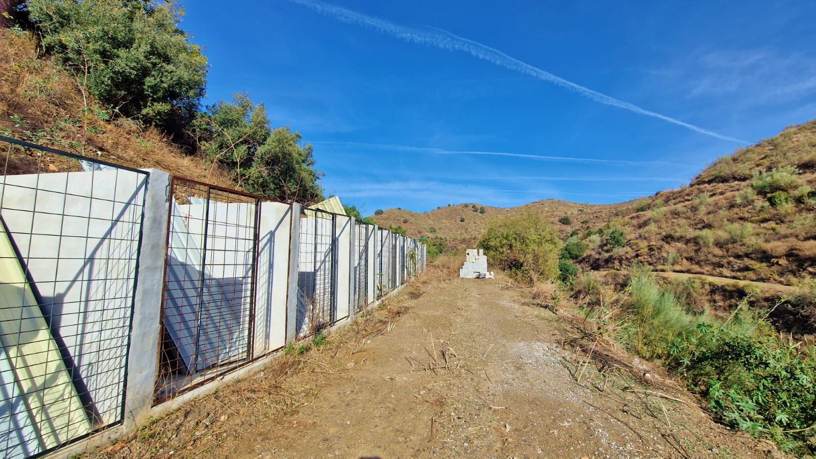 3 slaapkamer Finca/Landhuis te koop in Benajarafe - € 370.000 (Ref: 9410012)