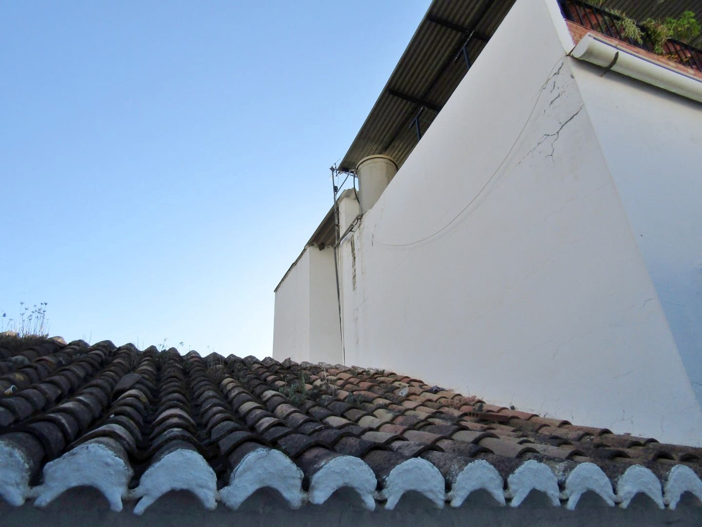 2 makuuhuone Omakotitalo myytävänä paikassa Benamargosa - 28 000 € (Ref: 9492717)