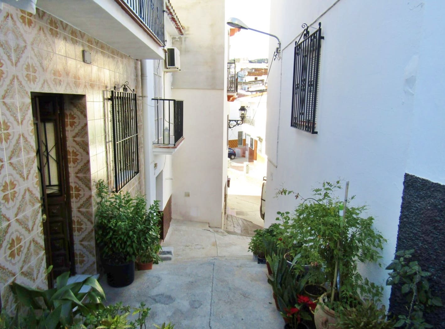 2 makuuhuone Omakotitalo myytävänä paikassa Benamargosa - 28 000 € (Ref: 9492717)