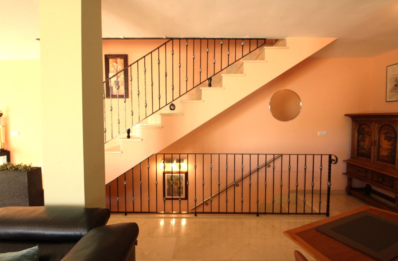 3 soveværelse Byhus til salg i Torrox-Costa med swimmingpool garage - € 489.000 (Ref: 9547014)