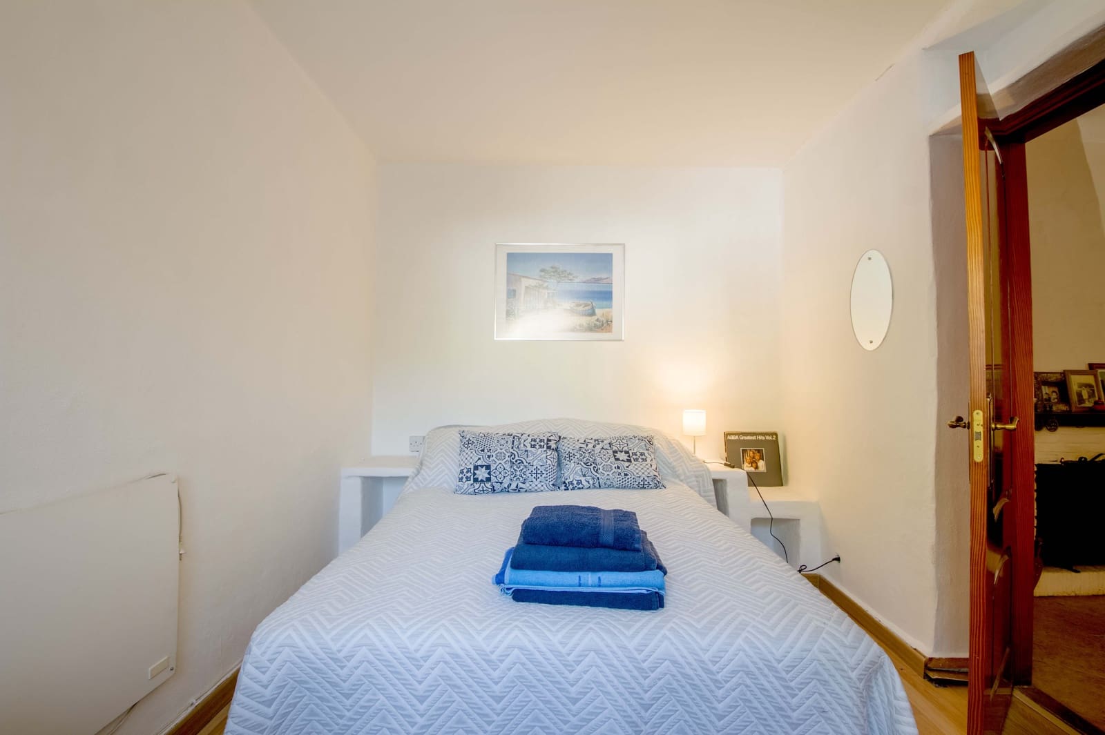 4 soveværelse Finca/Landehus til salg i Comares med swimmingpool - € 349.000 (Ref: 9549993)