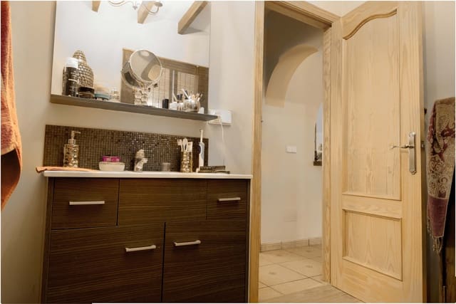 4 soveværelse Lejlighed til salg i Canillas de Albaida med swimmingpool garage - € 359.000 (Ref: 9552672)