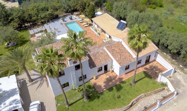 7 Zimmer Apartment zu verkaufen in Periana mit Pool - 749.000 € (Ref: 9563791)