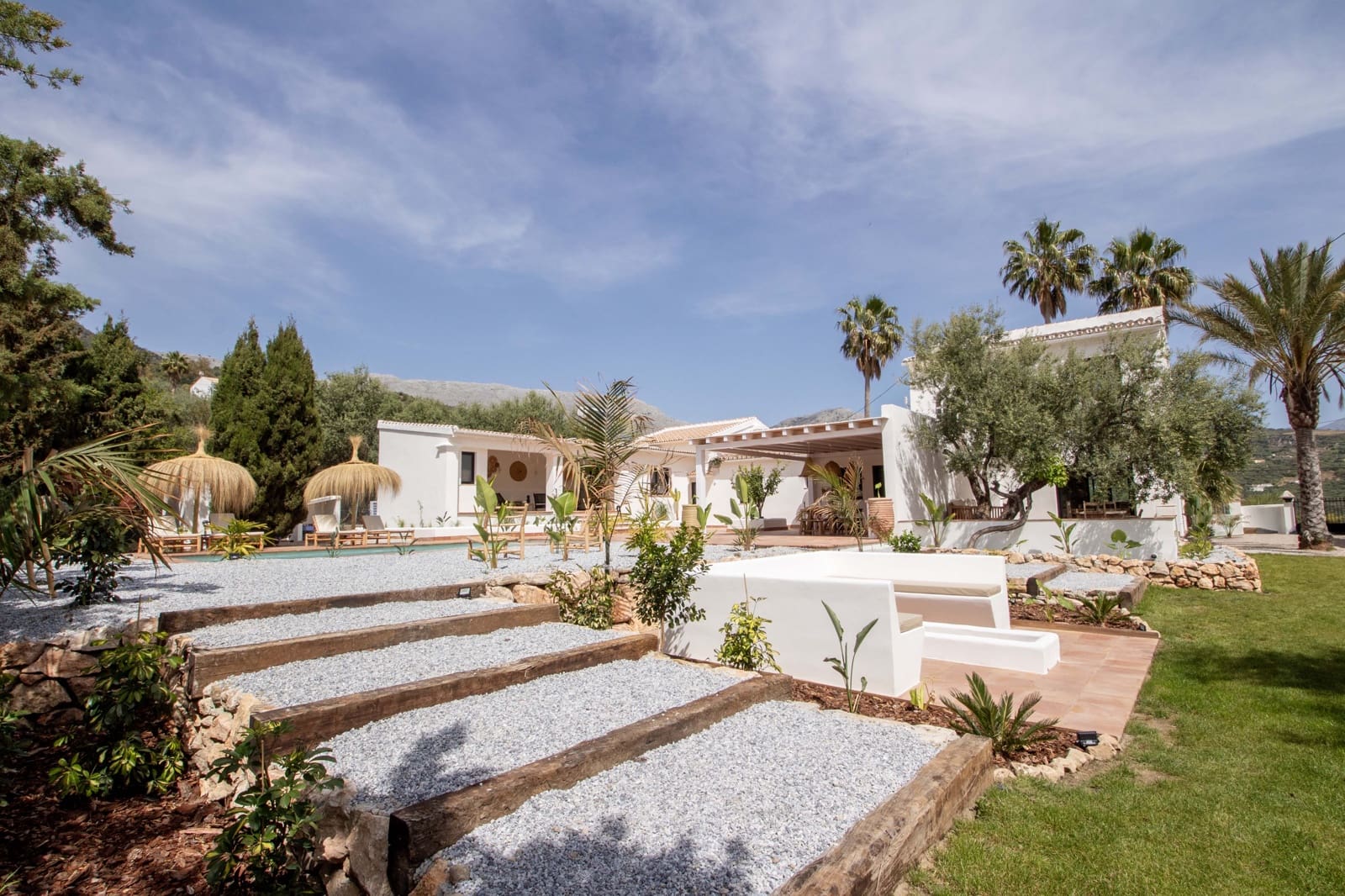 7 Zimmer Apartment zu verkaufen in Periana mit Pool - 749.000 € (Ref: 9563791)