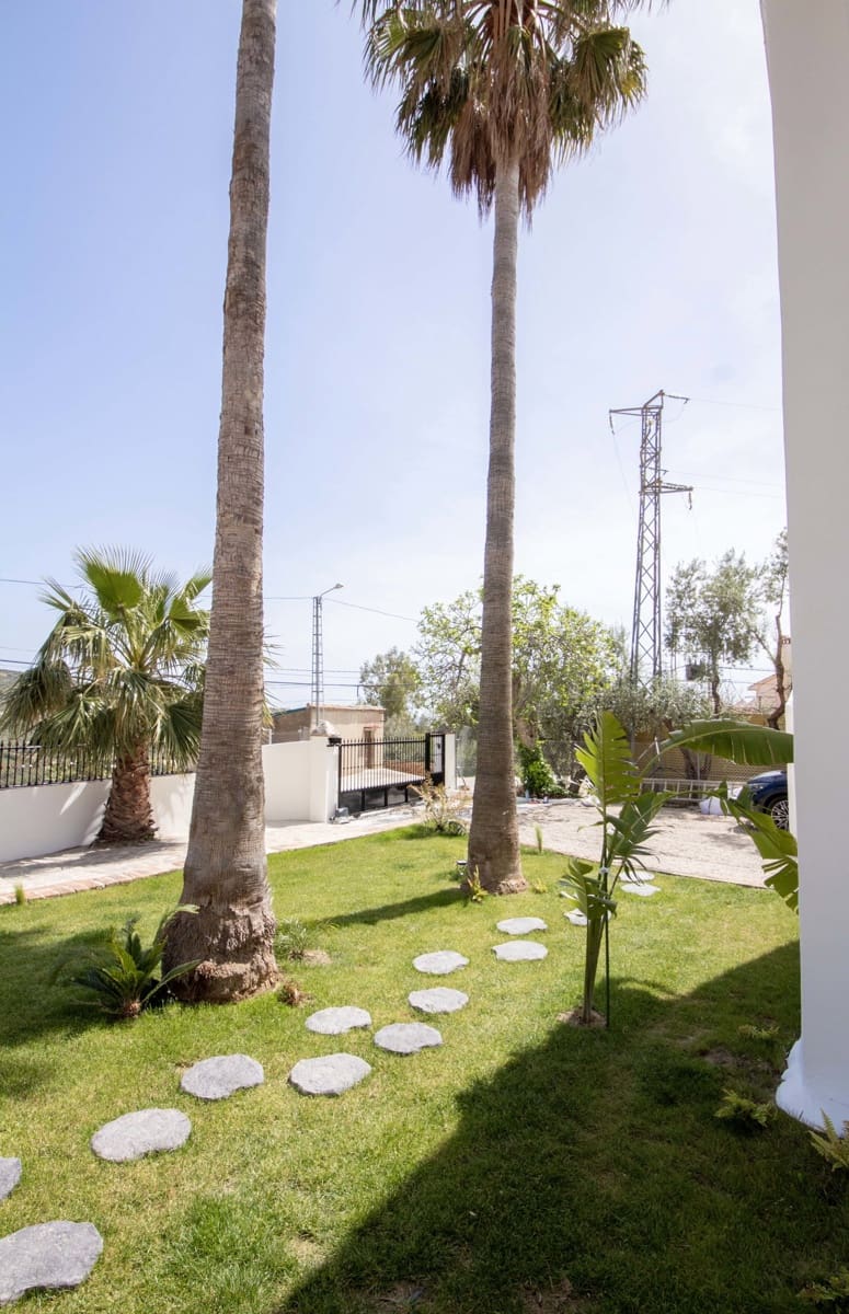 7 bedroom Apartment for sale in Periana with pool garage - € 749,000 (Ref: 9563791)
