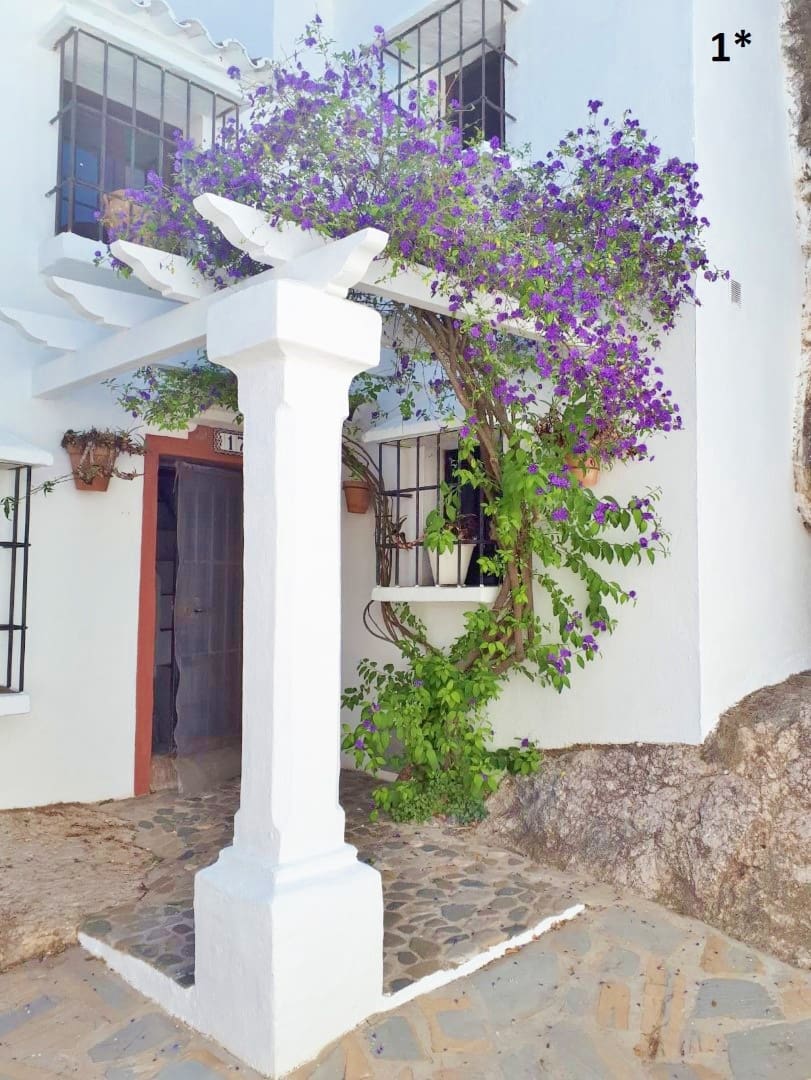 2 soverom Hus til salgs i Comares - € 79 000 (Ref: 9594462)