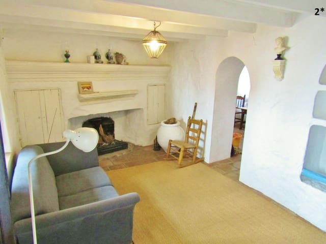 2 soverom Hus til salgs i Comares - € 79 000 (Ref: 9594462)