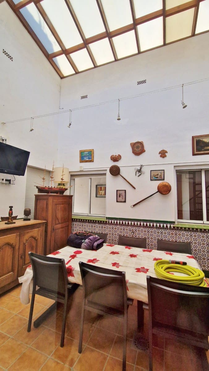 5 slaapkamer Finca/Landhuis te koop in Algarrobo met zwembad garage - € 550.000 (Ref: 9623258)