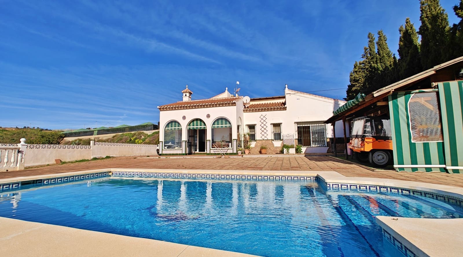 5 slaapkamer Finca/Landhuis te koop in Algarrobo met zwembad garage - € 550.000 (Ref: 9623258)