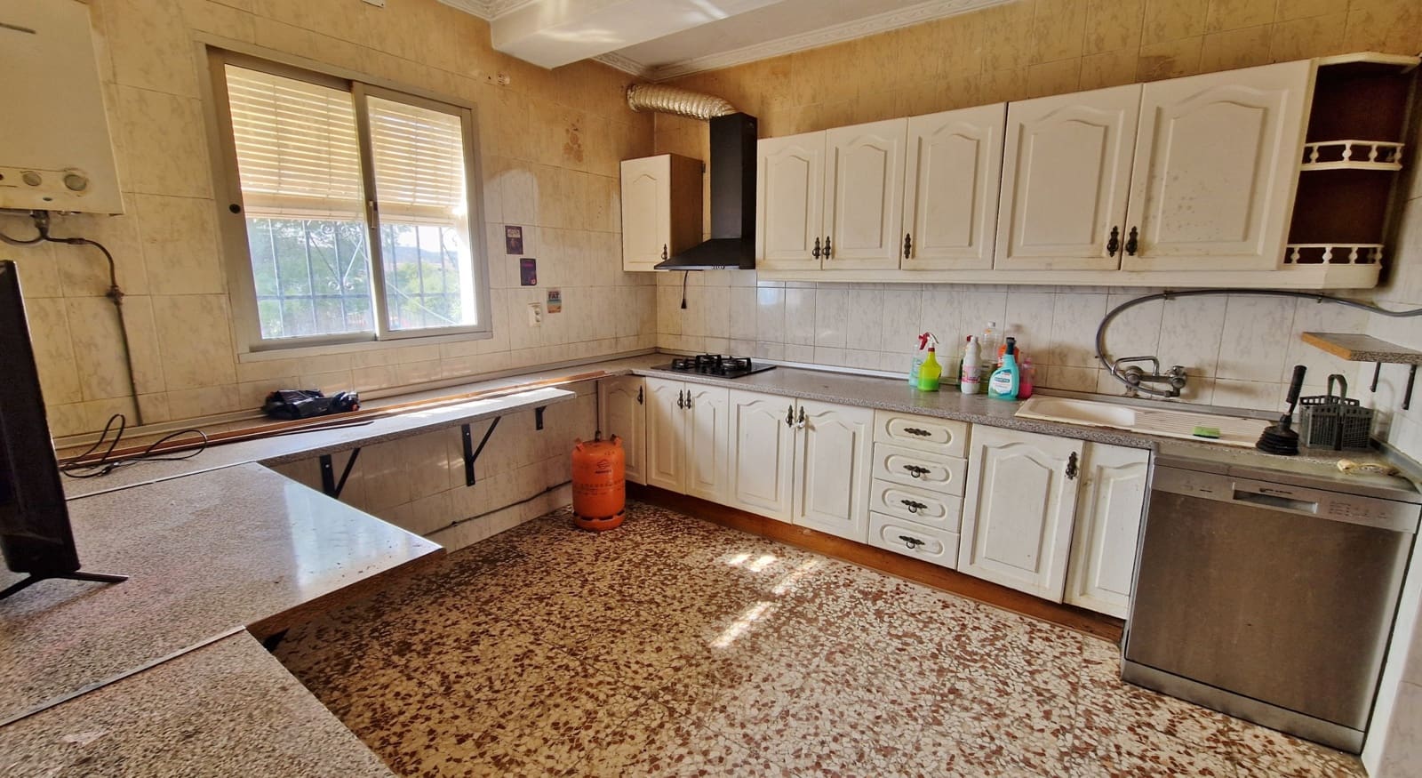 4 sypialnia Finka/Dom wiejski na sprzedaż w Comares z garażem - 549 000 € (Ref: 9624288)