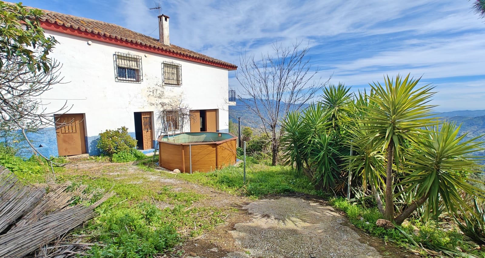 4 sypialnia Finka/Dom wiejski na sprzedaż w Comares z garażem - 549 000 € (Ref: 9624288)