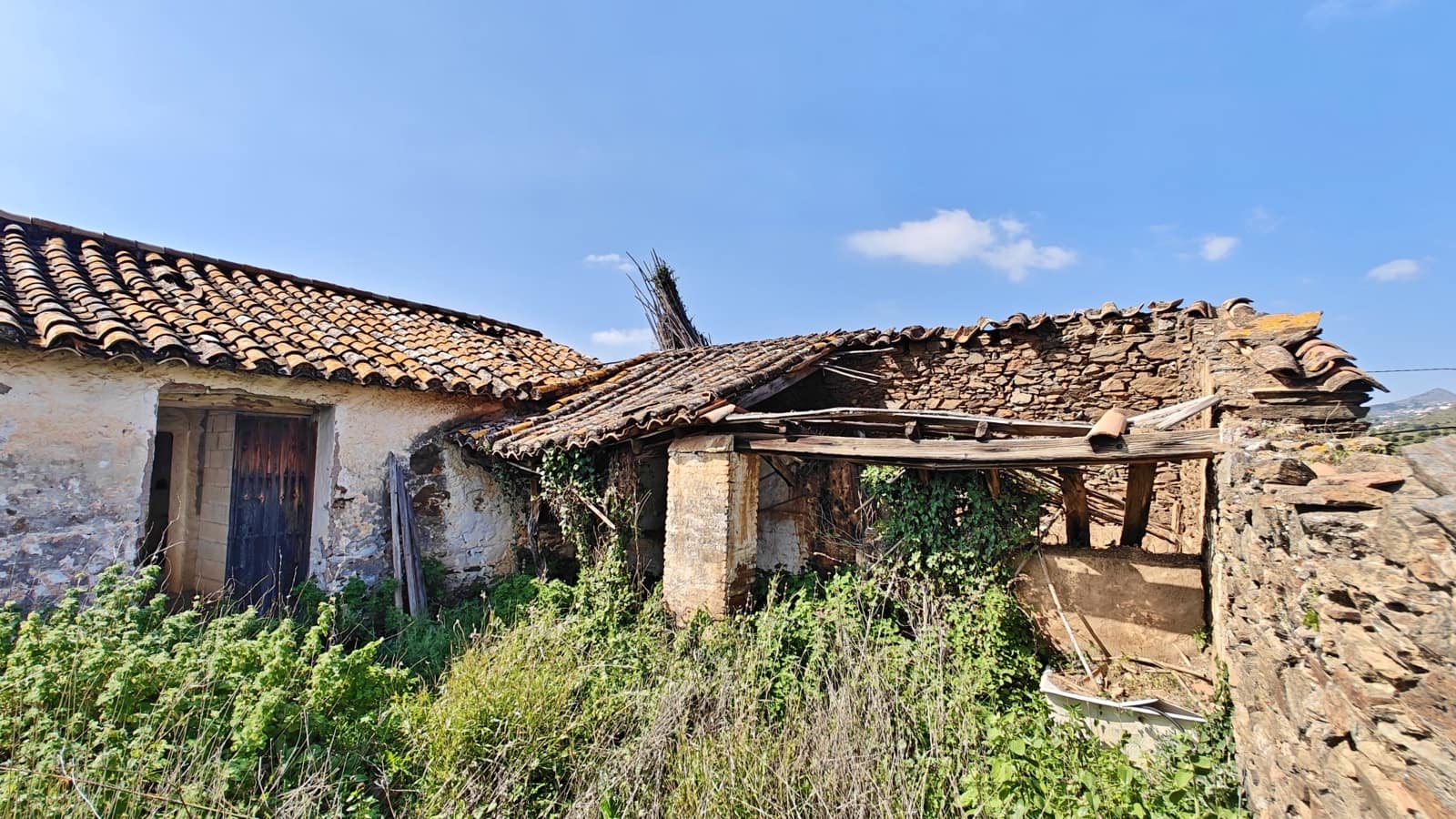 2 camera da letto Finca/Casa di Campagna in vendita in Velez-Malaga con garage - 59.000 € (Rif: 9643551)